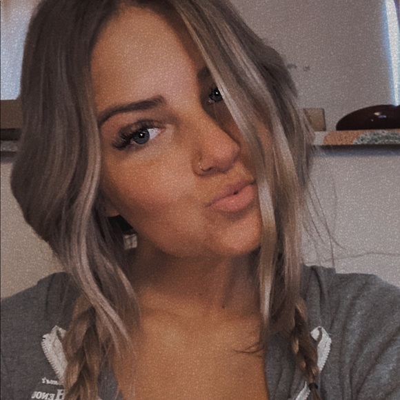 elliebridges25